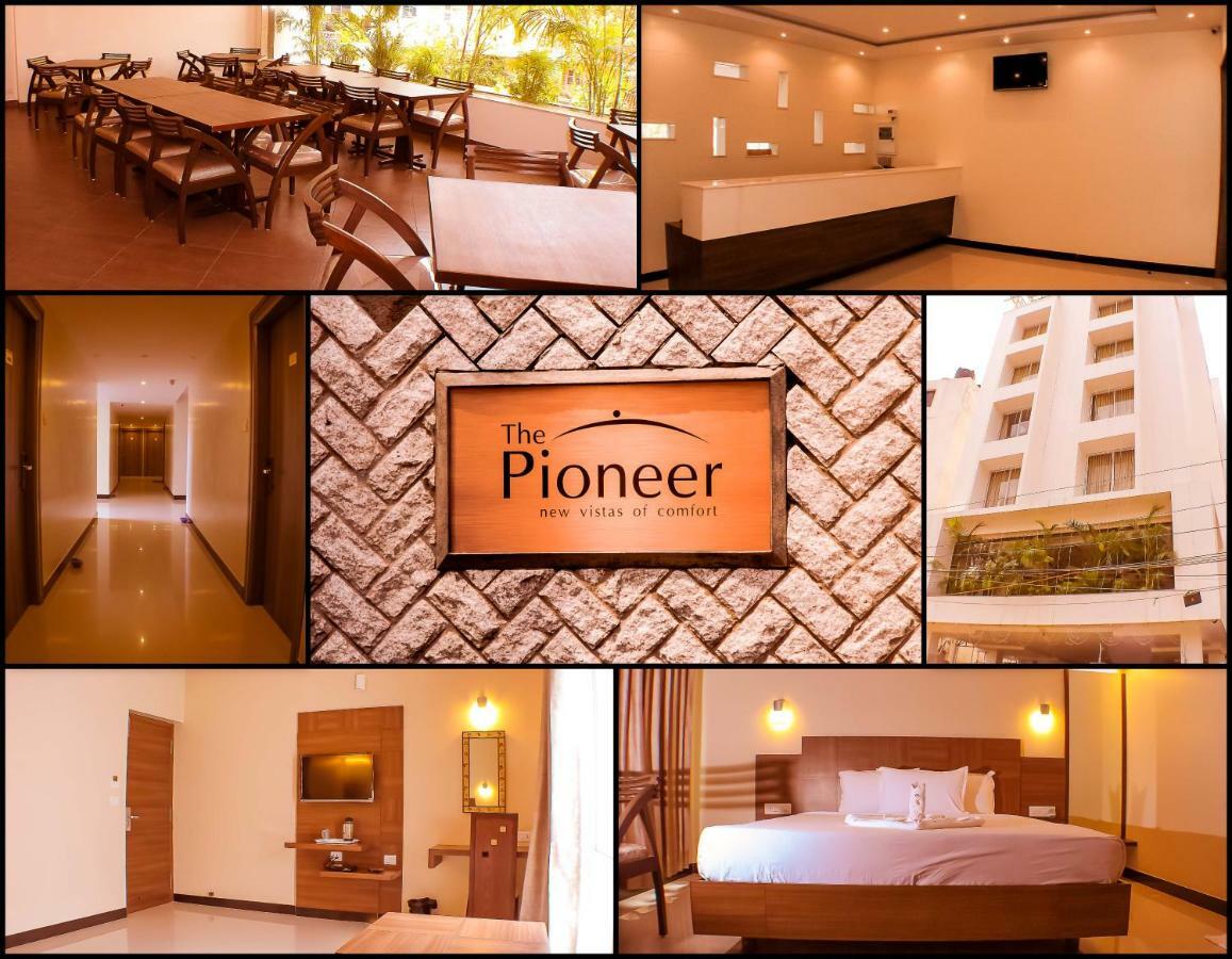 Hotel The Pioneer à Visakhapatnam Extérieur photo