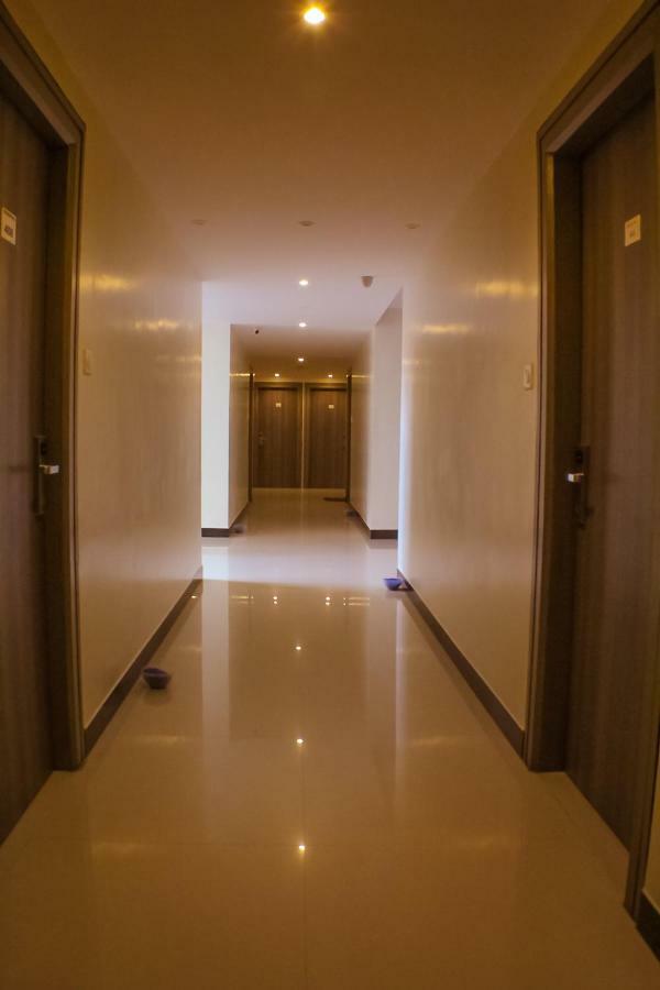 Hotel The Pioneer à Visakhapatnam Extérieur photo